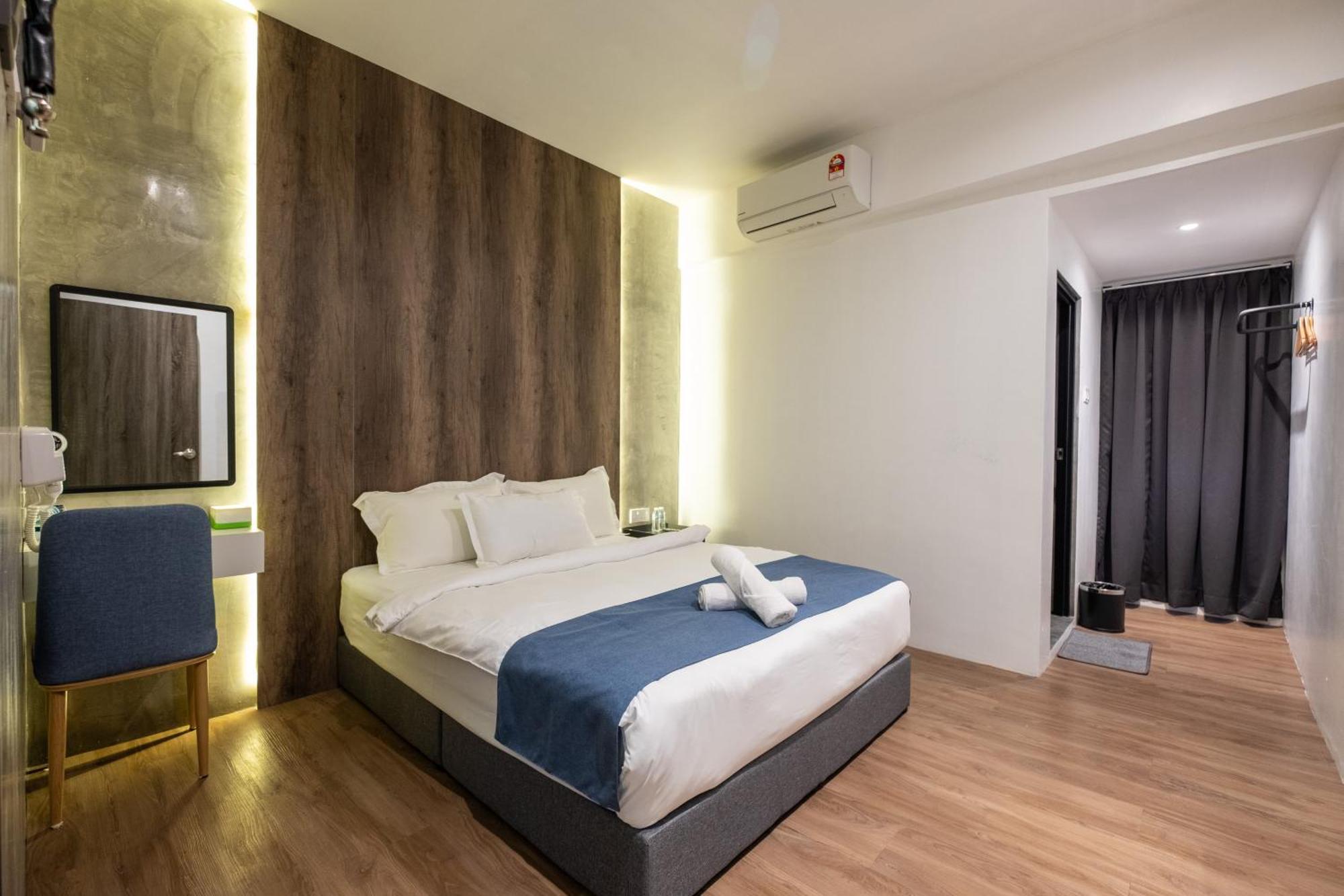 Boutique Hidden Loft Hotel บูกิต เมอร์ตาจัม ภายนอก รูปภาพ